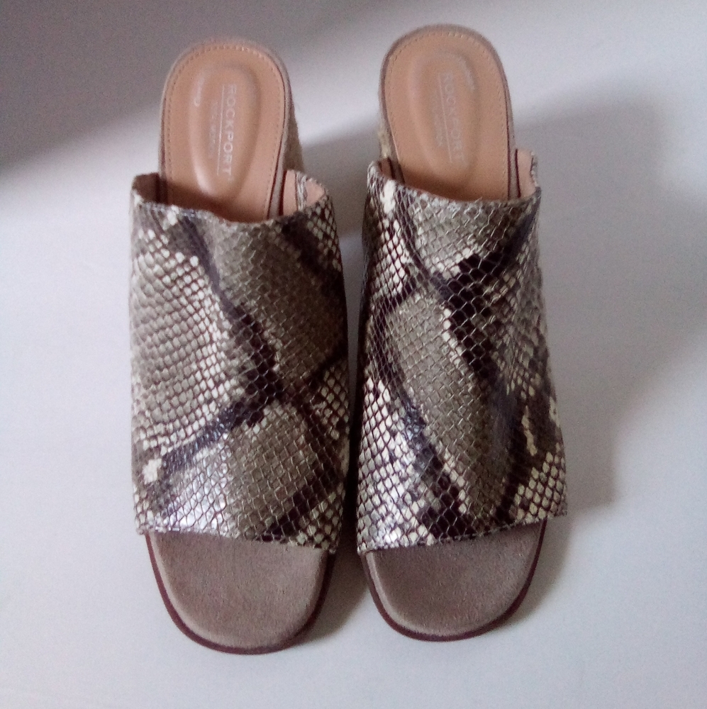 Snakeskin leather upper slip on with block heel Made by Rockport, size 8.